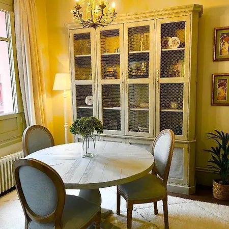 Apartment Precioso Apartamento En El Centro De A Coruna A Coruña